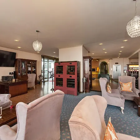 Hotel apartamentowy Numa Artol