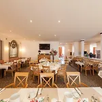 Aparthotel Numa Artol 4*
