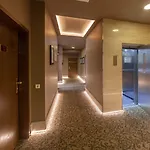 Numa Artol Aparthotel