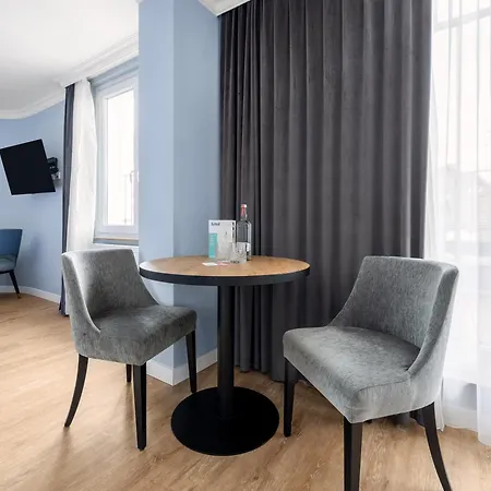 Aparthotel Numa Artol 4*