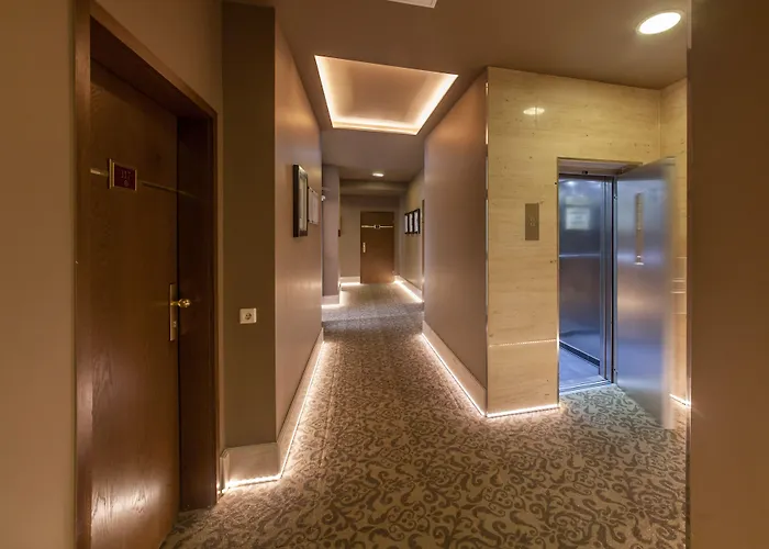 Numa Artol Aparthotel